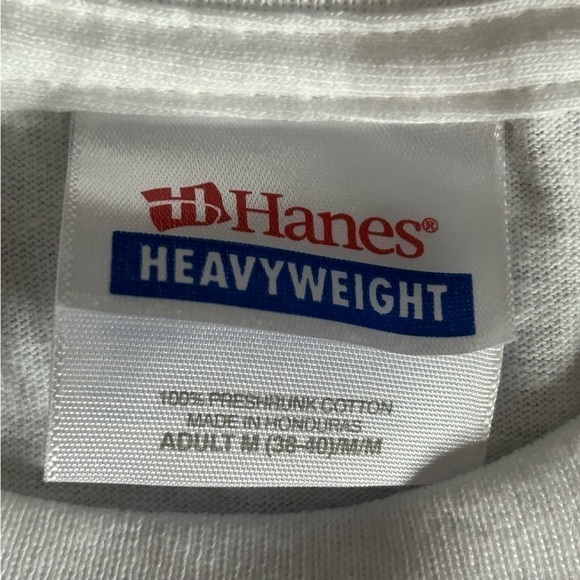 🍺 Retro Budweiser Tee - Picture 3 of 3